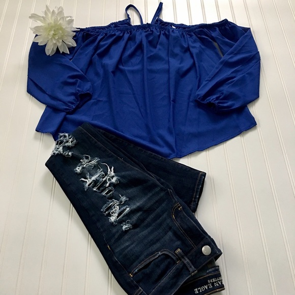 Off shoulder long sleeve blouse - Picture 2 of 6